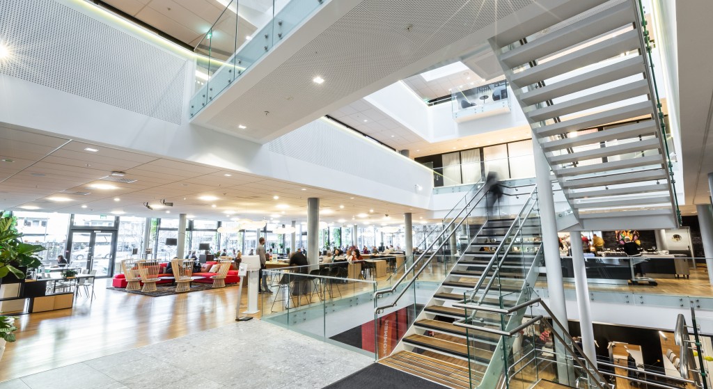 Schweigaards gate 16 byr på lyse og moderne lokaler med et lavt energiforbruk.