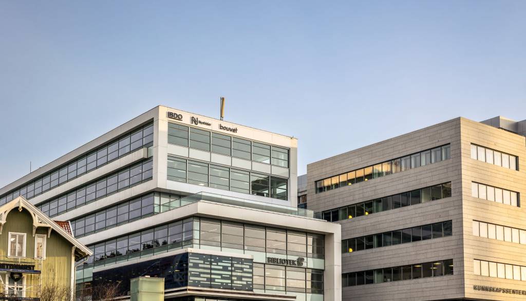 Malmskriverveien 18 ligger sentralt i sentrum av Sandvika