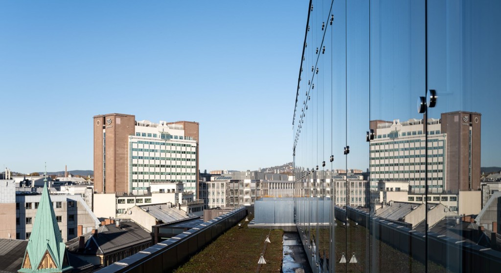 Fra toppen av St. Olavs plass 5 er det god utsikt over Oslo sentrum