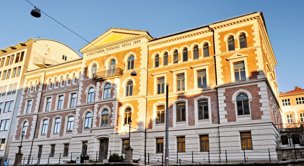 cort adelers gate 30 skolebygg fasade